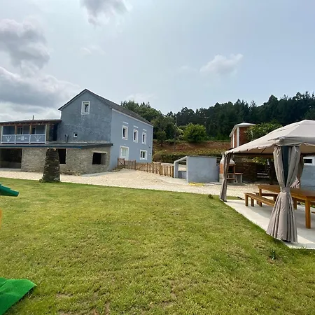Casa Marinao 1 Holiday home Loiba